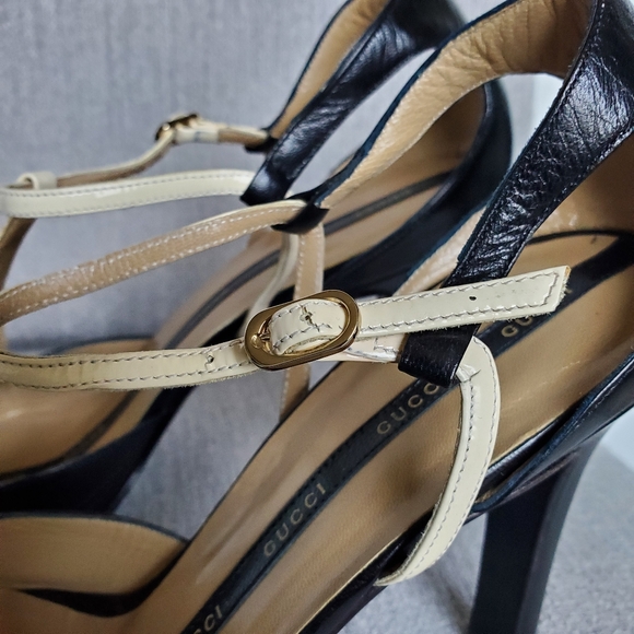 Gucci T-Strap Leather High Heels, 8.5 Black & Cream - Picture 12 of 15